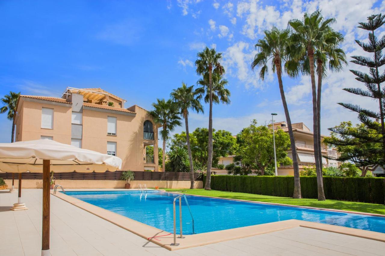 Style Townhouse Javea Sur Luaran gambar